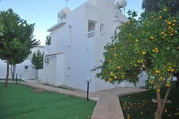 Flisvos Apartmán *