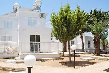Flisvos Apartamento Protaras